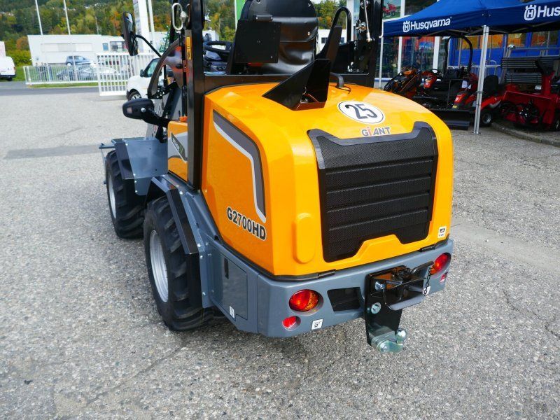 Giant G 2700 HD