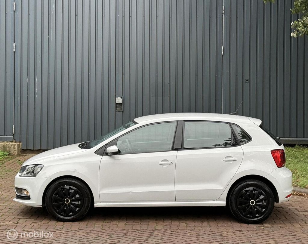 Volkswagen Polo 1.4 TDI Comfortline|Navi|Cruise|Airco|Boekje