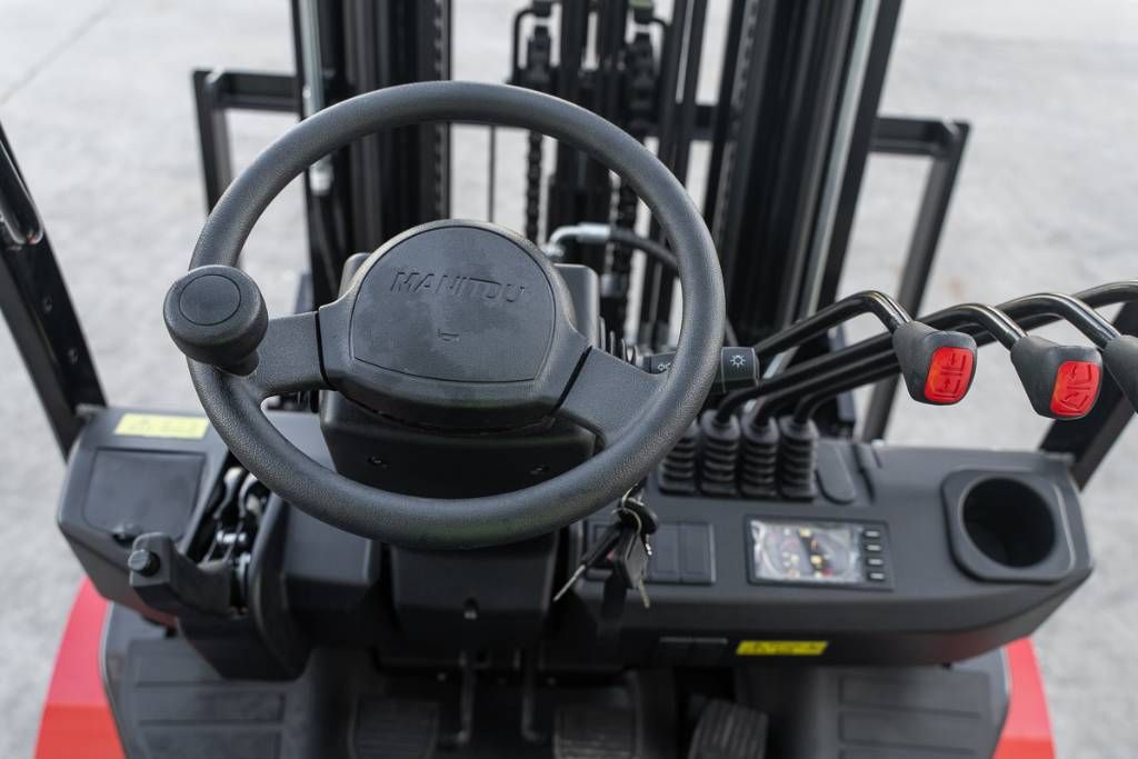 Manitou MI 30 D