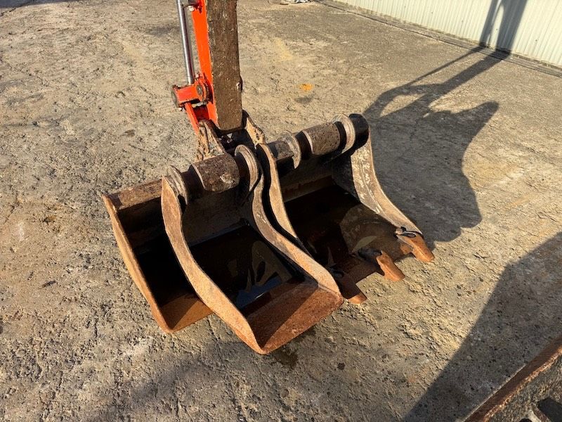 Kubota U 20-3
