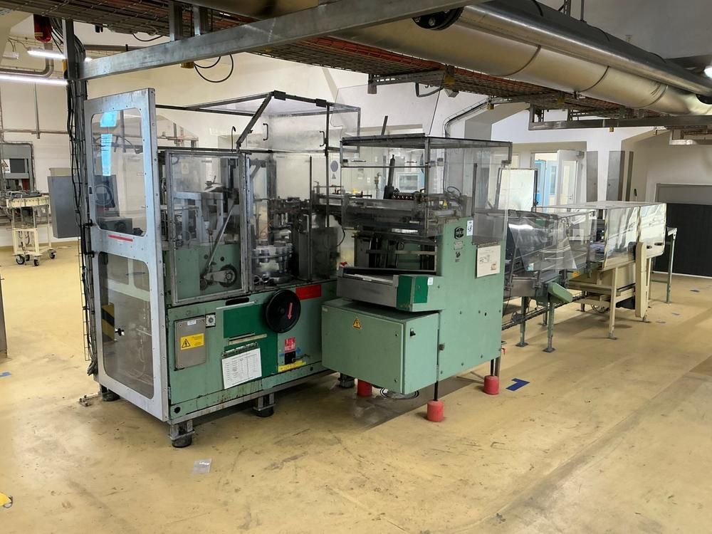 1988 IWK TU 200 / TZ 101 Filling machine