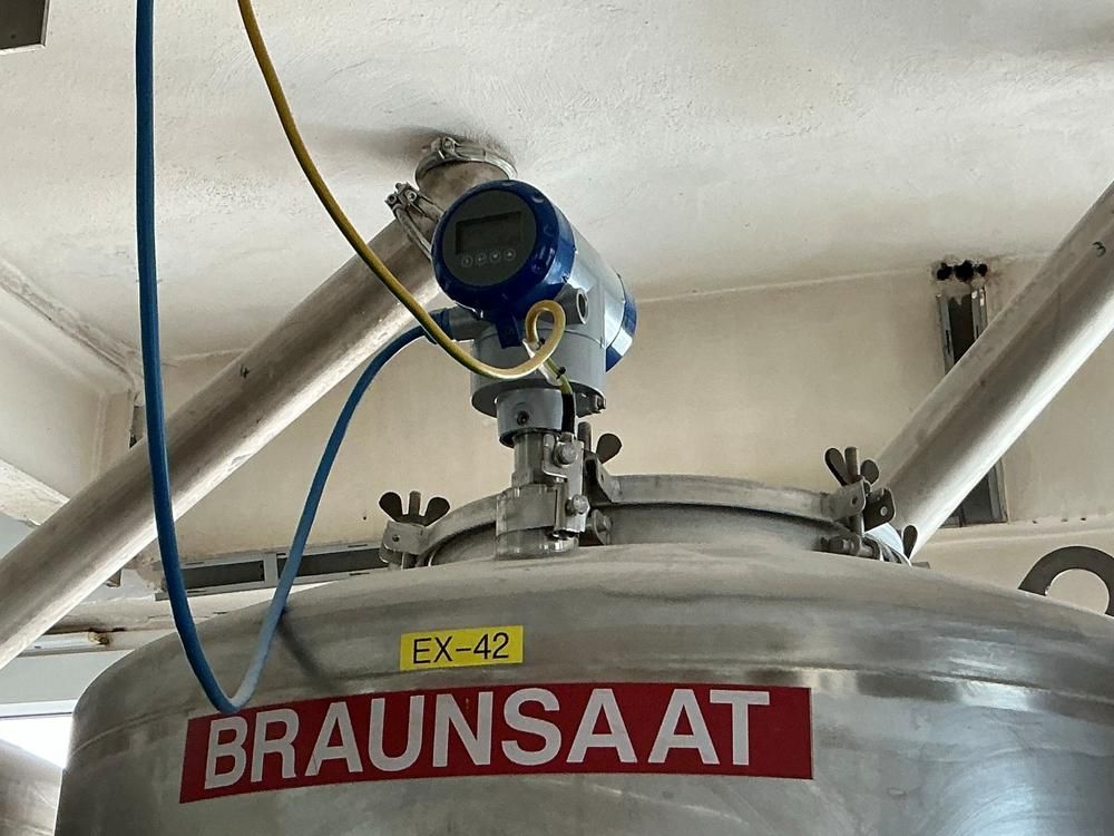 S/S vertical storage tank