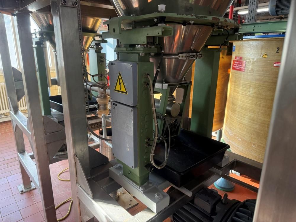 1996 Schenck Multifeed Sorting and weighing system