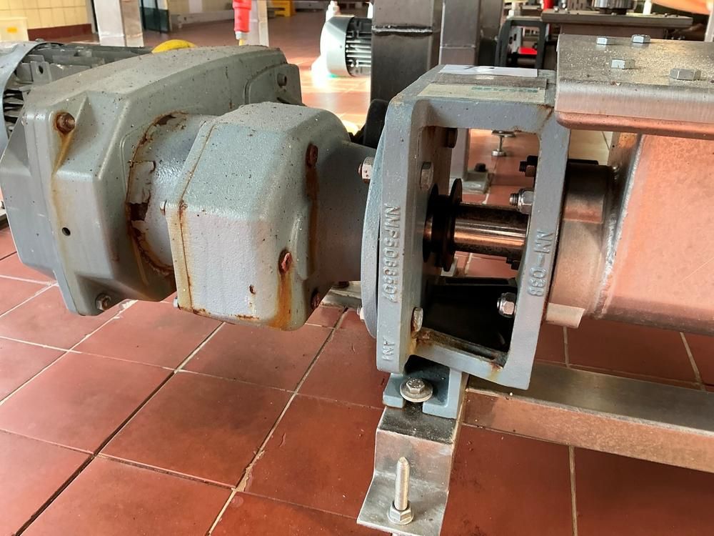 2016 Netzsch NM038BO Progressive cavity pump