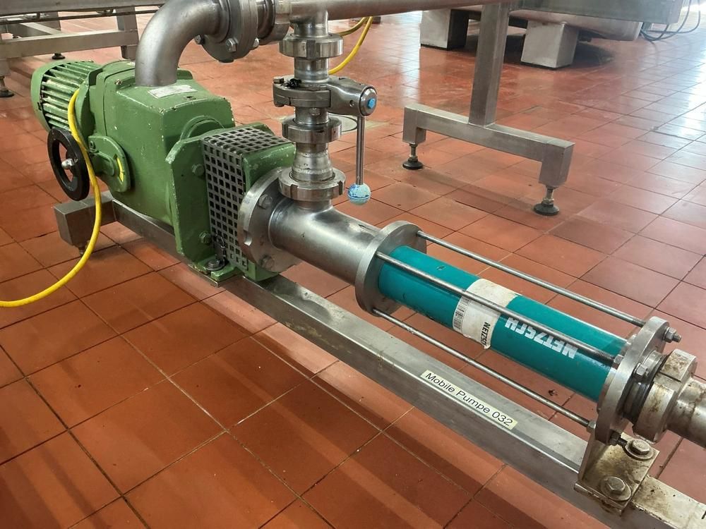 Stoeber R-37-1062NK-110-4 Progressive cavity pump (2x)