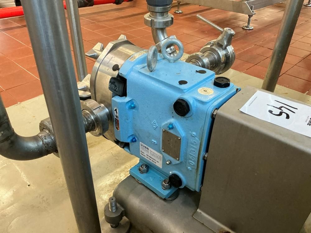 1999 Waukesha 030 Pump