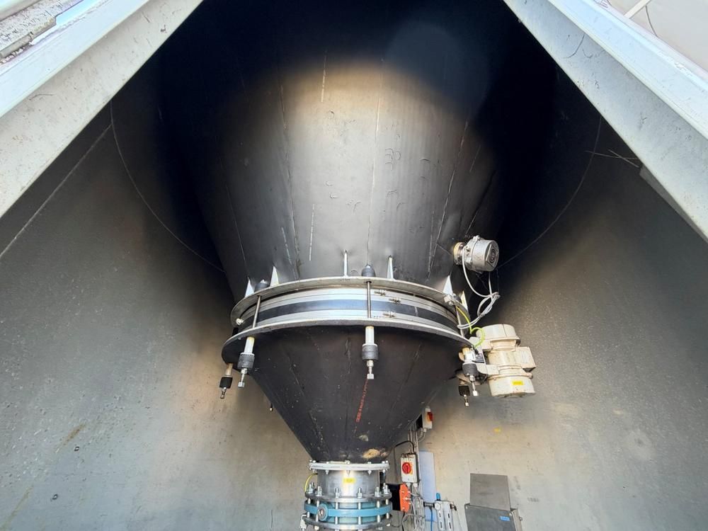 S/S isolated storage tank