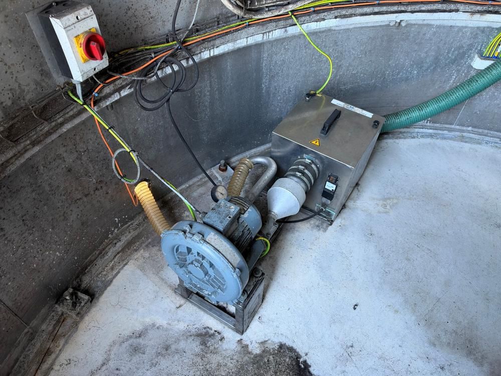 S/S isolated storage tank