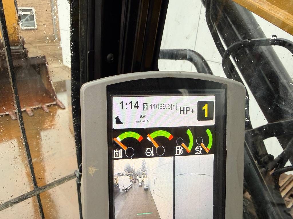 CAT 337FLN - German / OilQuick / Rear + Side Camera