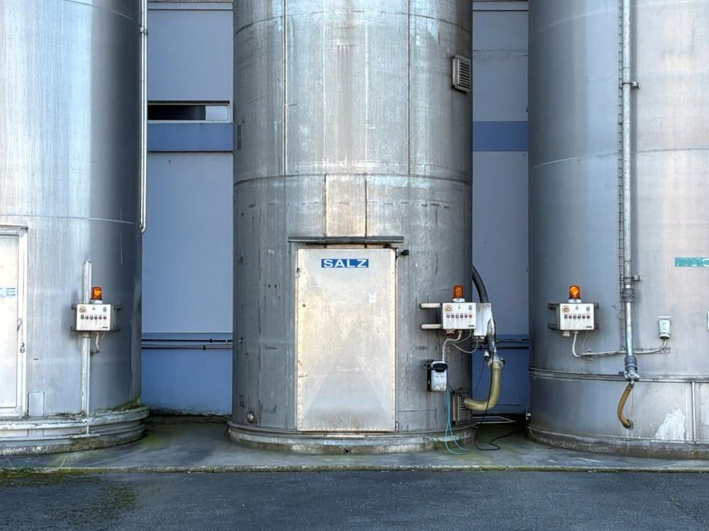 S/S isolated storage tank