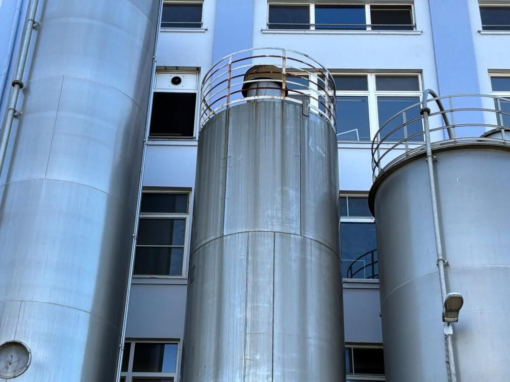 S/S isolated storage tank