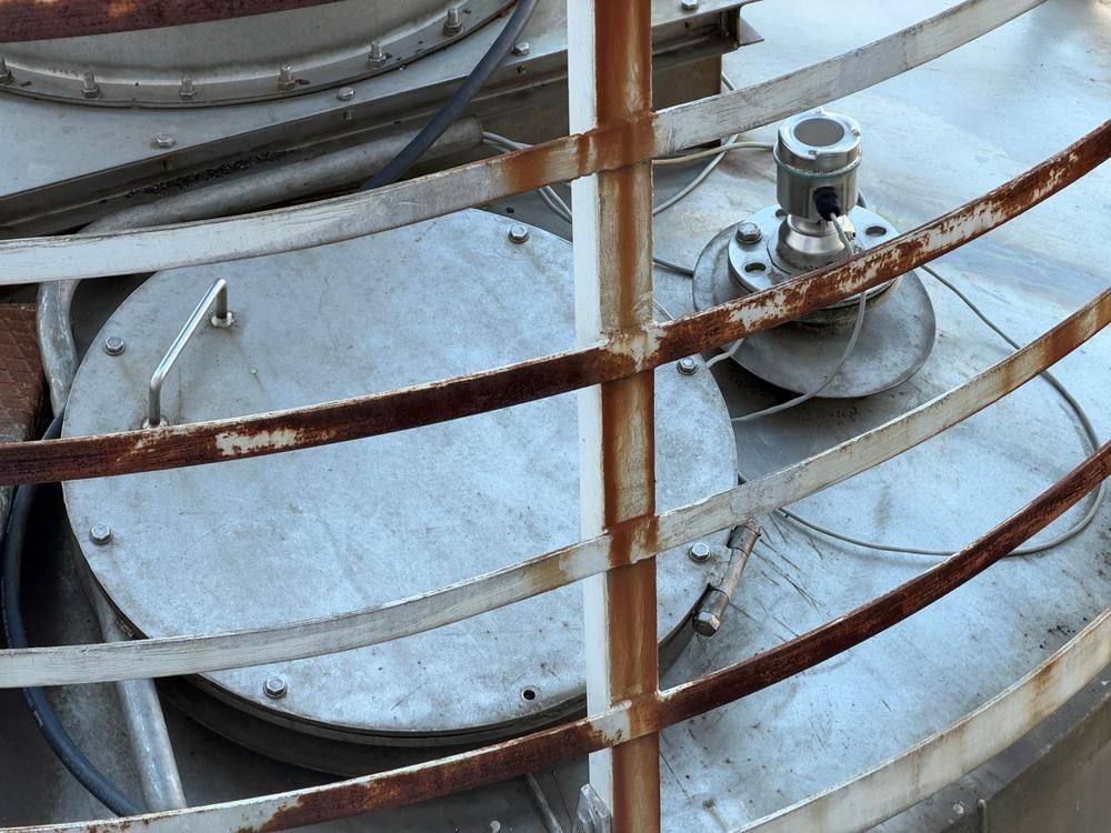 S/S isolated storage tank