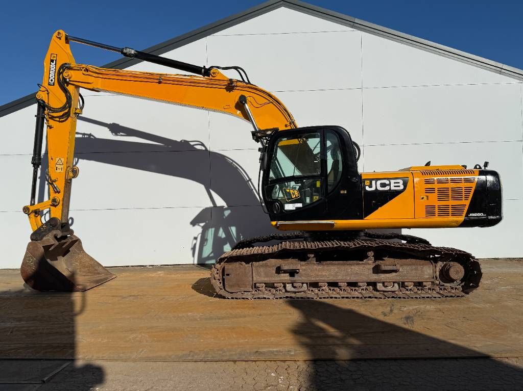 JCB JS260LC - Hammer Lines / Heated Seat