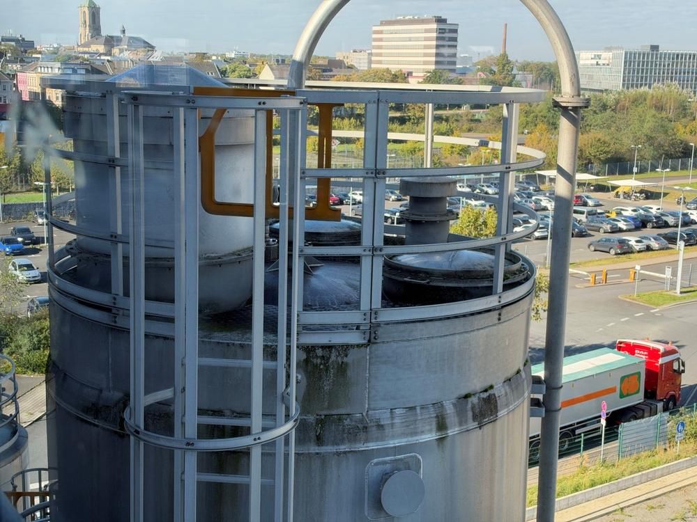 S/S isolated storage tank