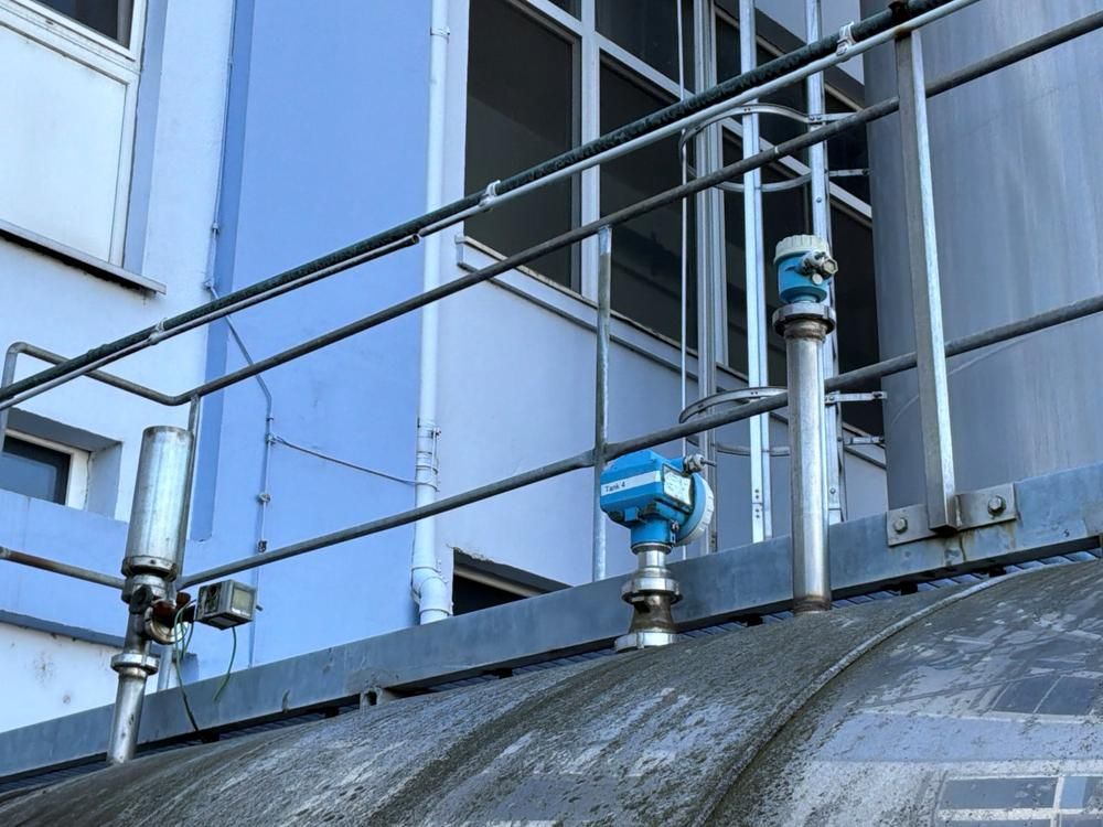 Isolated storage tank