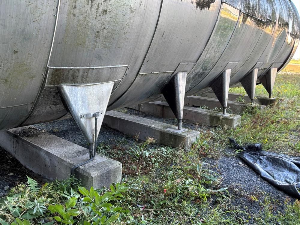 Isolated storage tank