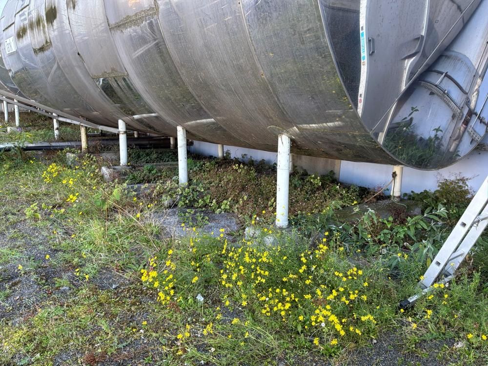 Isolated storage tank