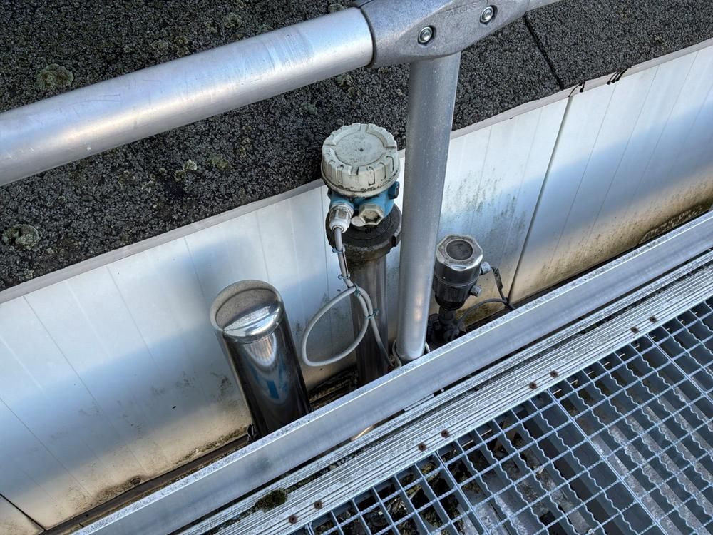 Isolated storage tank