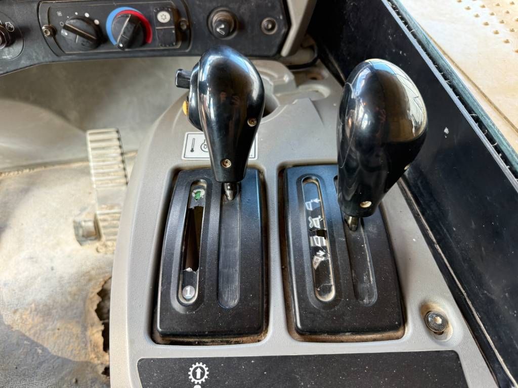 CAT 775F - German Machine / Auto Greasing