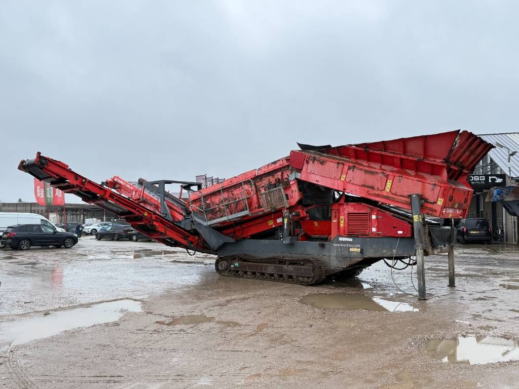 Terex Finlay 883 - Automatic Greasing / Caterpillar Engine