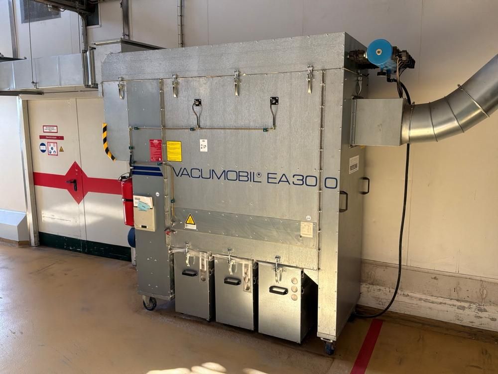 2006 Höcker Polytechnik Vacumobil filter extraction unit