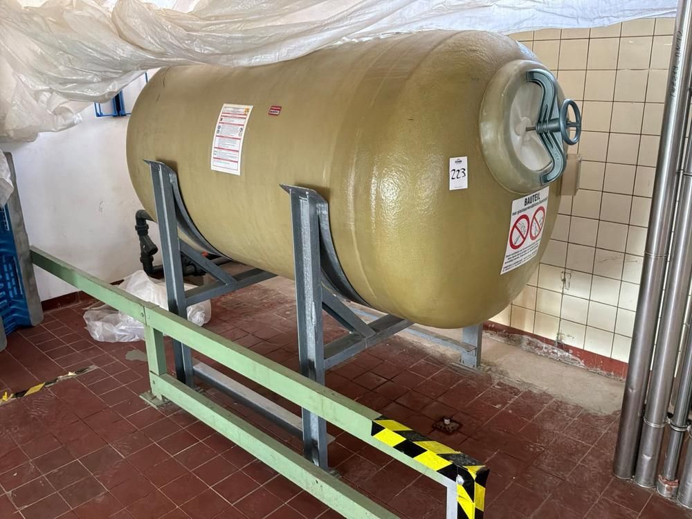 2010 Christen & Laudon storage tank