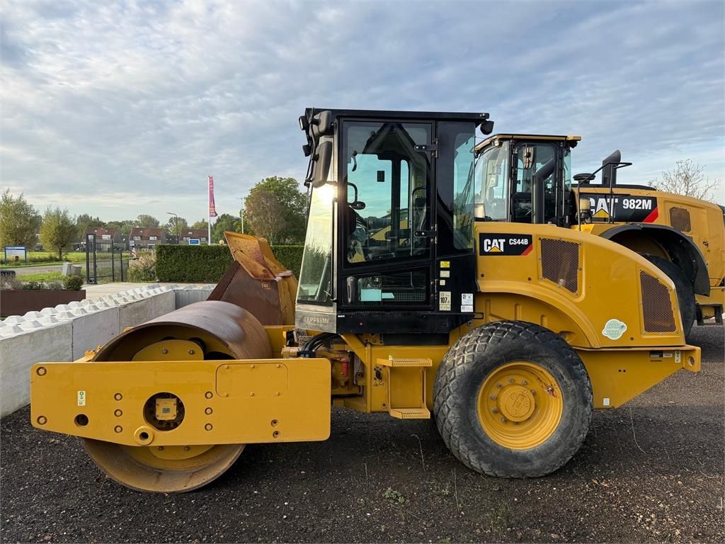 CAT CS44B