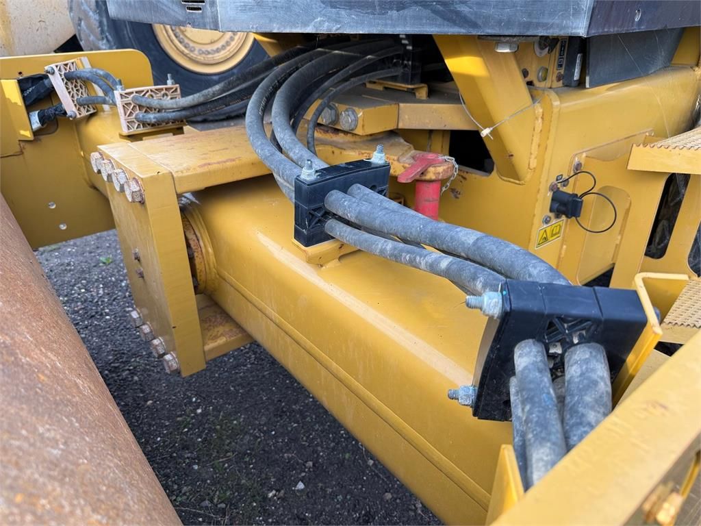 CAT CS44B