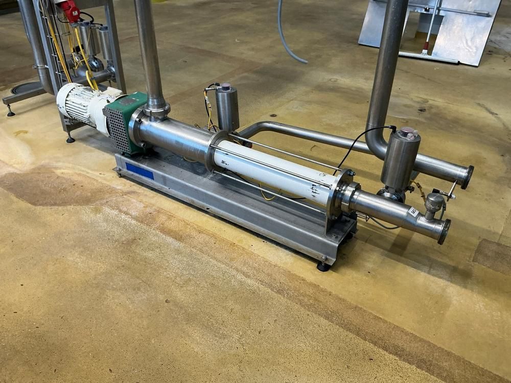 2005 Netzsch NM053BH02S12H Progressive cavity pump
