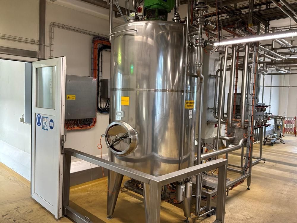 2000 Moeschle Behälterbau GmbH S/S storage tank 2.100L