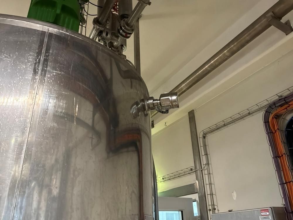 2000 Moeschle Behälterbau GmbH S/S storage tank 2.100L
