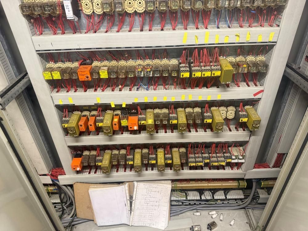 Electrical control cabinet