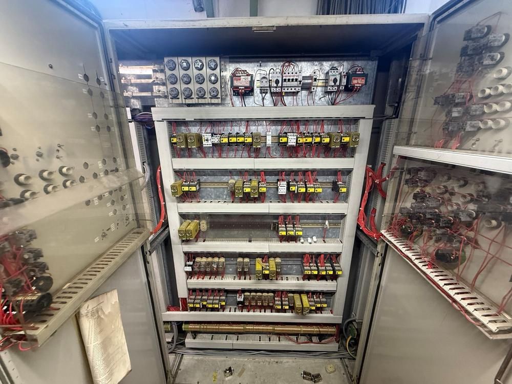 Electrical control cabinet