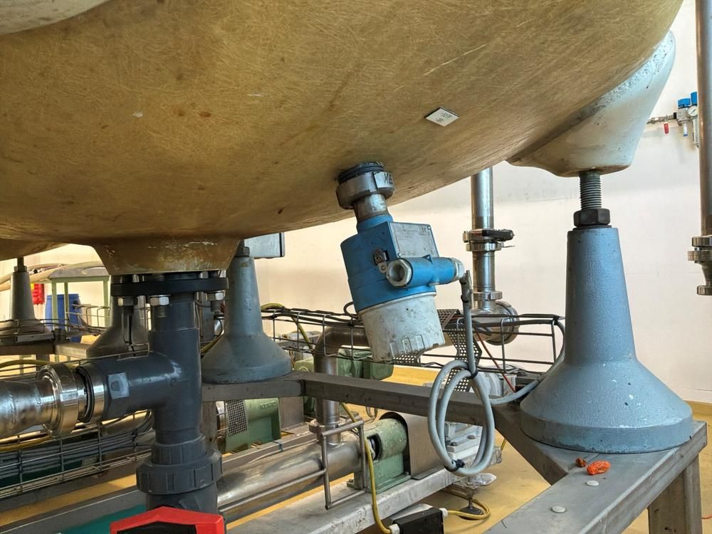 Storage tank