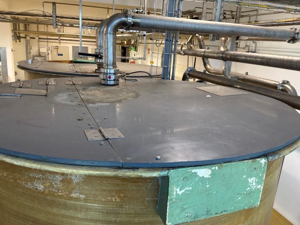 Storage tank