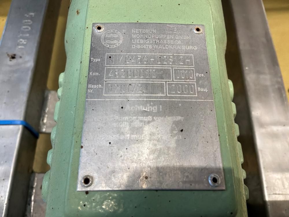 Progressive cavity pump (3x)
