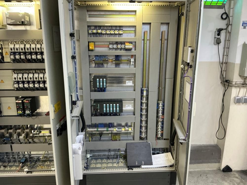 Electrical control cabinet