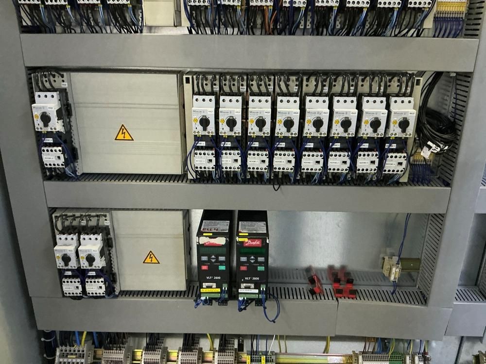 Electrical control cabinet