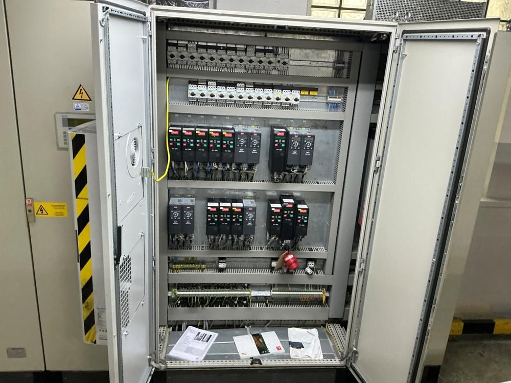 Electrical control cabinet