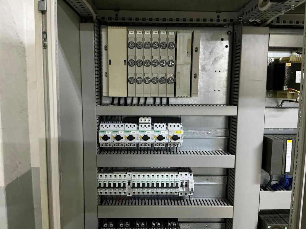 Electrical control cabinet