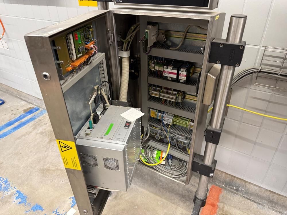 BBULL CENTRO Image 3000 Bottle inspection system