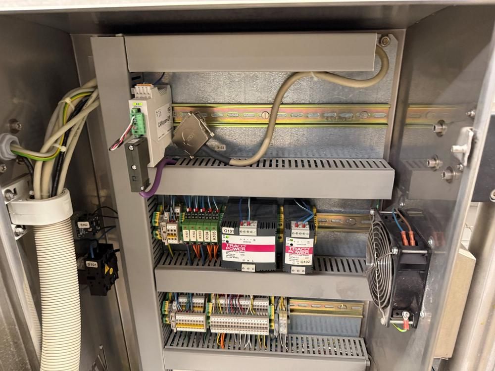BBULL CENTRO Image 3000 Bottle inspection system