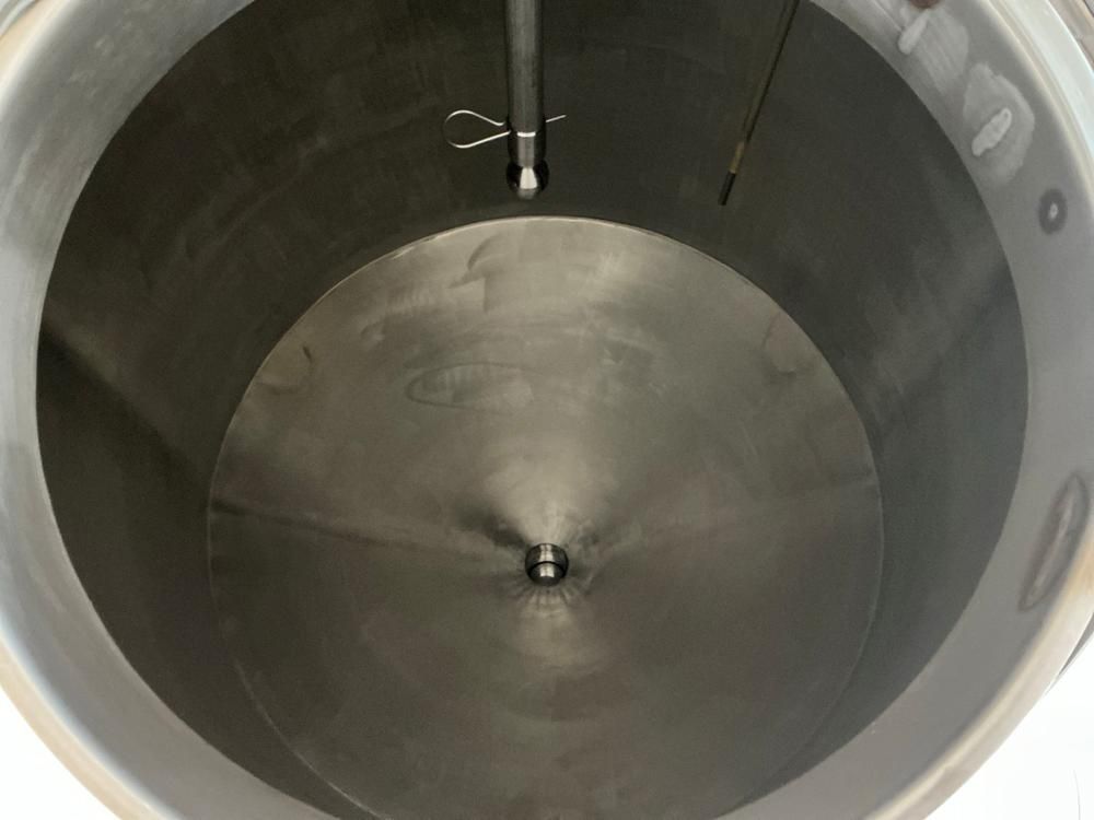 S/S vertical storage tank