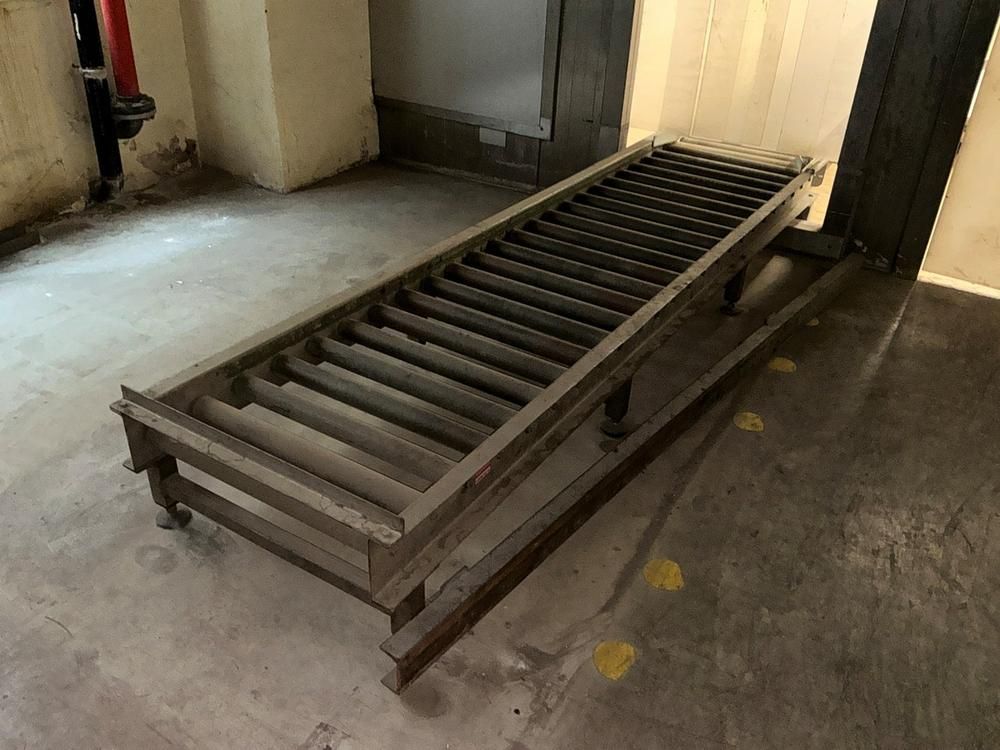 S/S roller conveyor