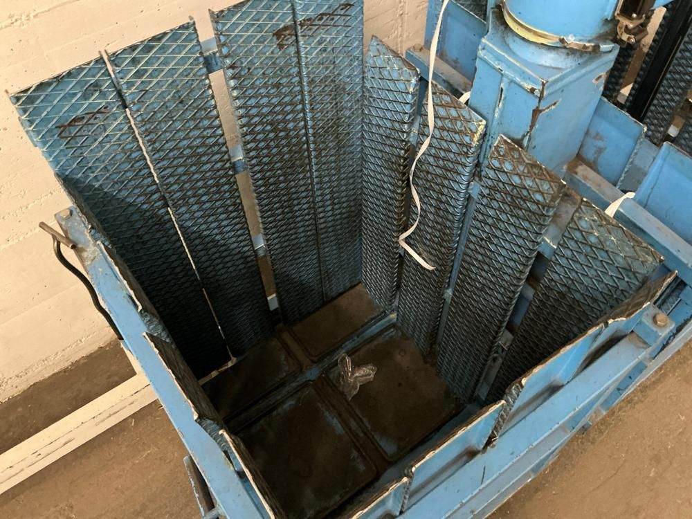 Hema DS/DK press container