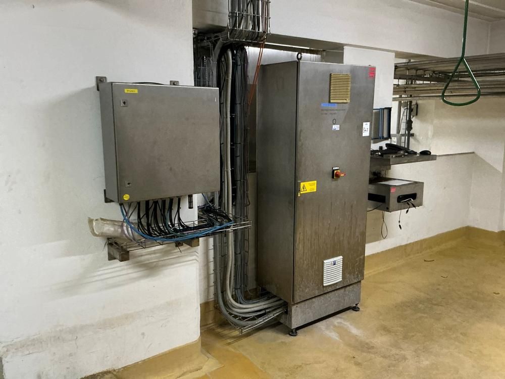 S/S Electrical control cabinet (2x)
