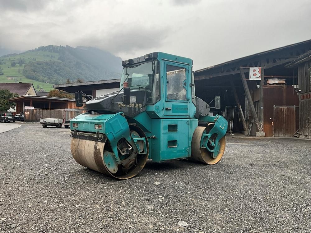 2002 Bomag BW 174 AD tandem roller