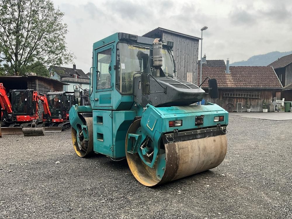2002 Bomag BW 174 AD tandem roller