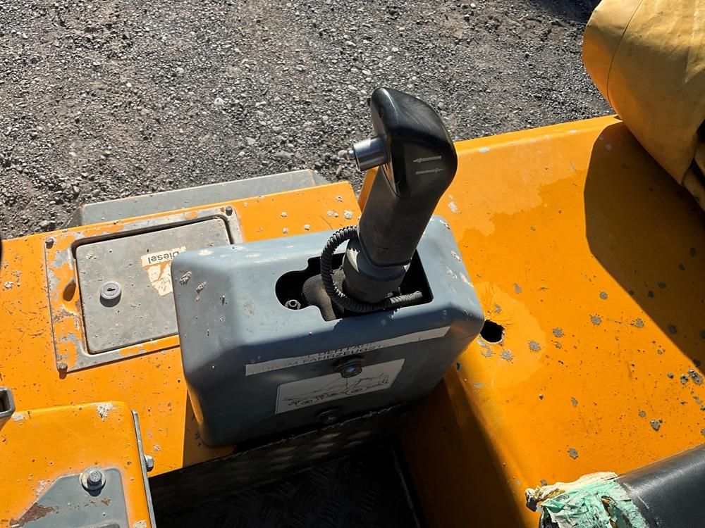 2011 Robert Aebi 1700 HLD dumper