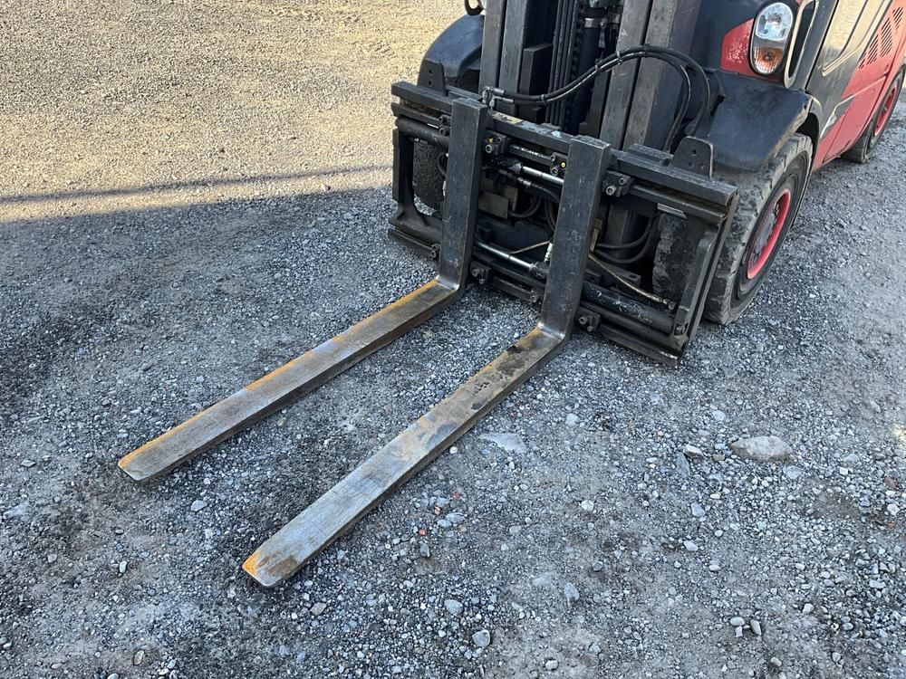 2017 Linde H30D-02 forklift truck